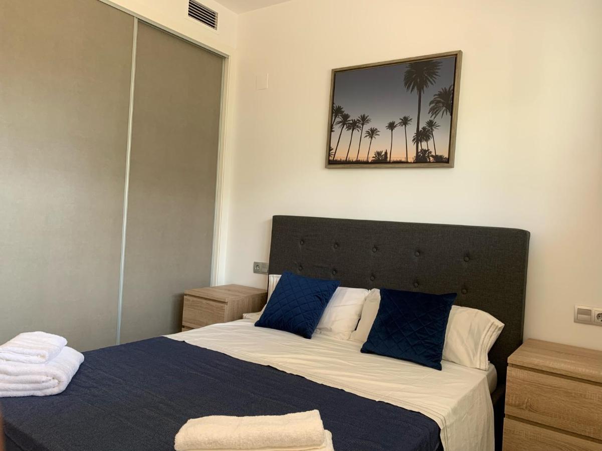 Apartamento Amalia Delux En Torrevieja Exterior foto